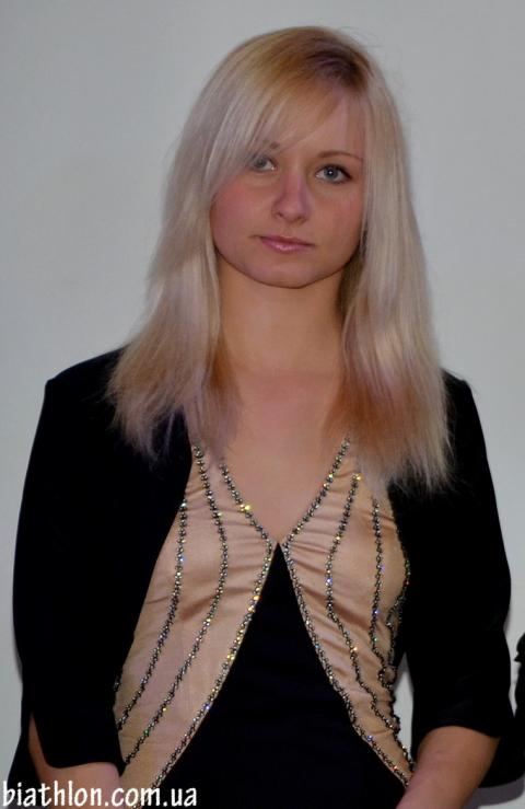 BONDAR Yana
