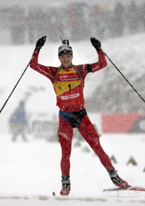 -  BJOERNDALEN Ole Einar 