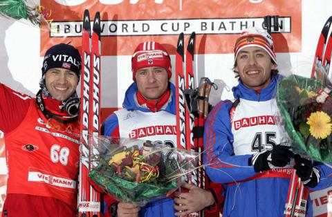 -  BJOERNDALEN Ole Einar   YAROSHENKO Dmitry   MAKOVEEV Andrei 