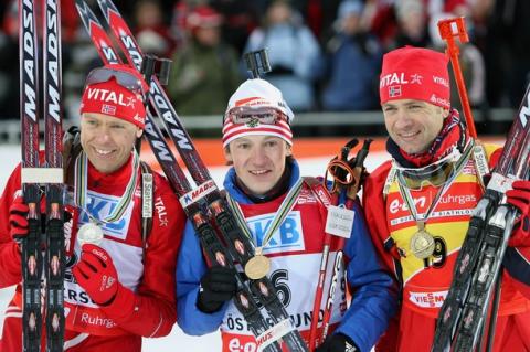 -  BJOERNDALEN Ole Einar   HANEVOLD Halvard   TCHOUDOV Maxim 