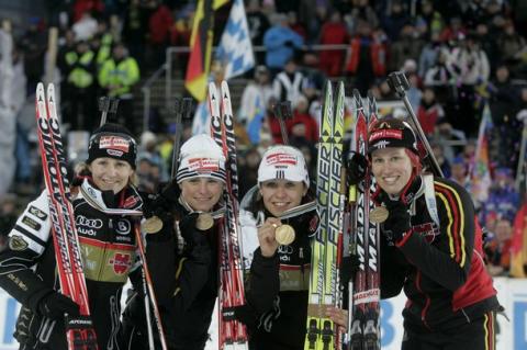   BECK Martina   HENKEL Andrea   NEUNER Magdalena   WILHELM Kati 