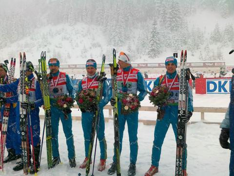  -. BILANENKO Olexander   DERYZEMLYA Andriy   SEDNEV Serguei   SEMENOV Serhiy 