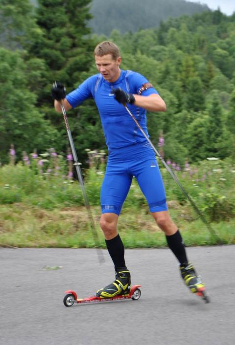   DERYZEMLYA Andriy 