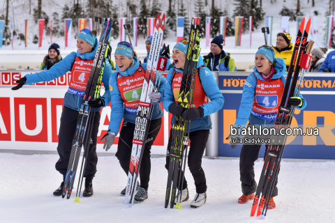   BESCOND Anais  - CHEVALIER ANAIS-BOUCHET  - BRAISAZ-BOUCHET Justine   SIMON Julia 