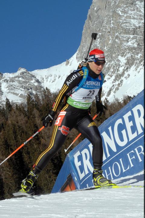 NEUNER Magdalena