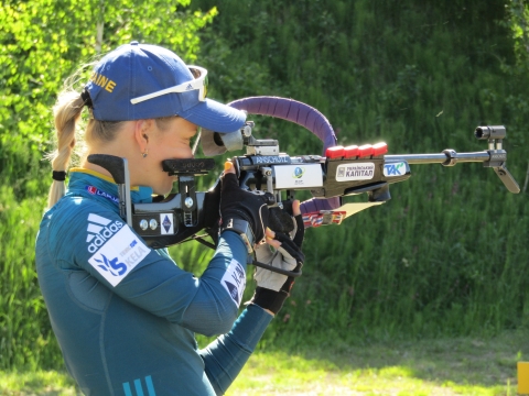 BONDAR Yana
