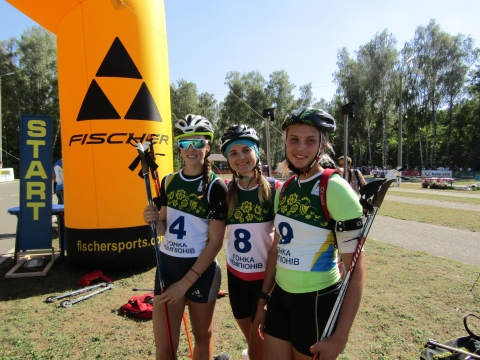 ZHURAVOK Yuliya, KRYVONOS Anna, DMYTRENKO Kristina